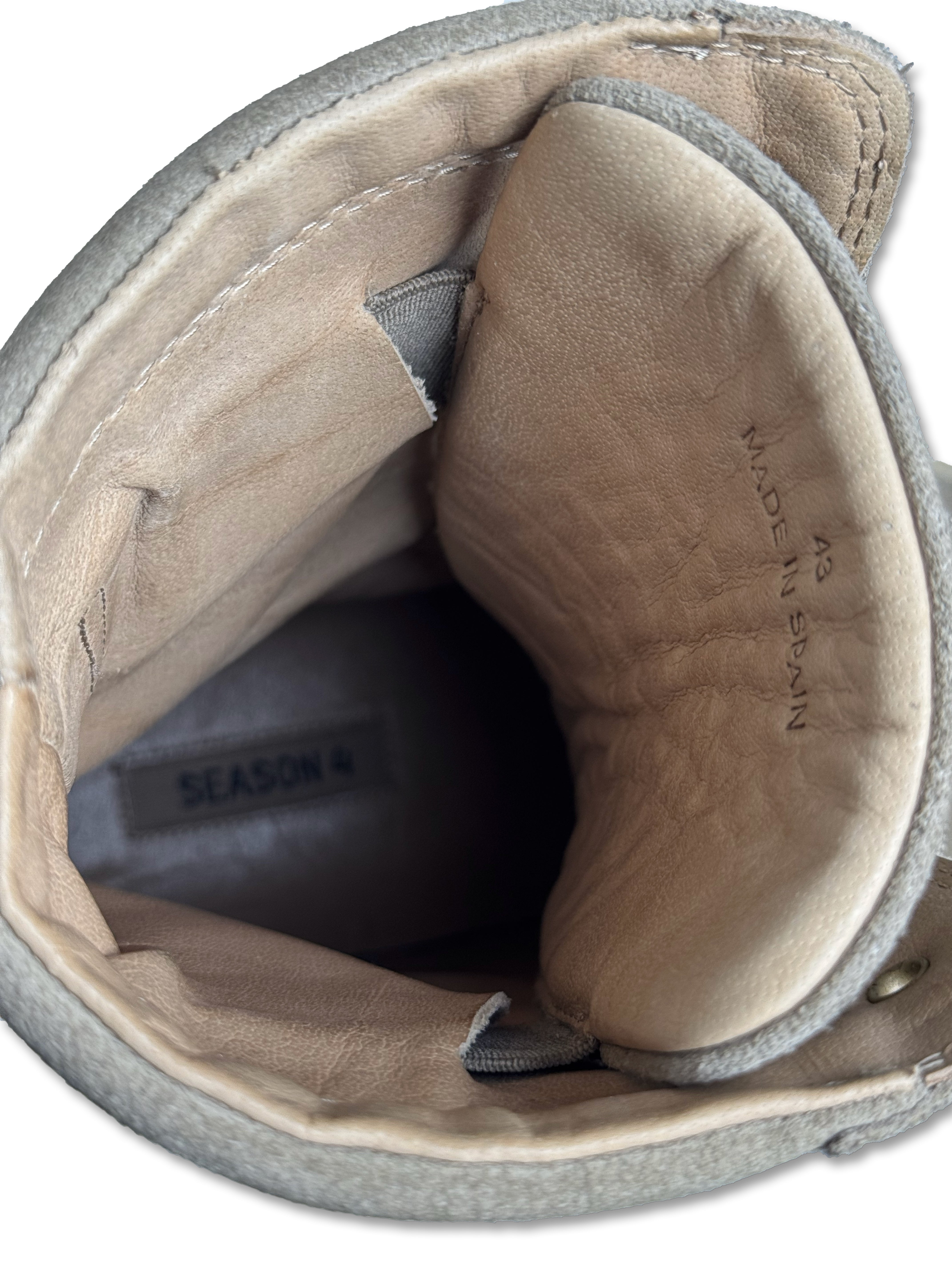 Yeezy Season 4 Boots